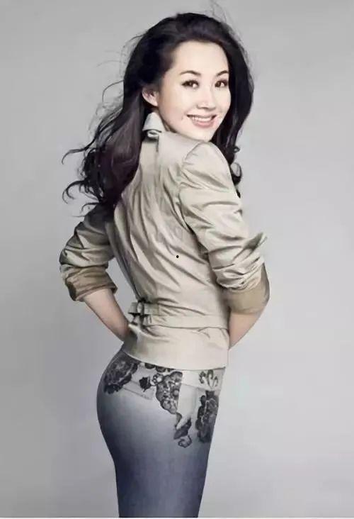 行长和女明星许晴,跨界合作，演绎金融界与娱乐圈的璀璨火花”