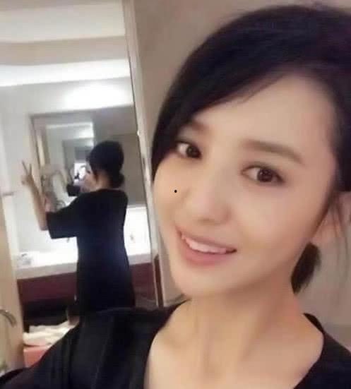 张黎黎无码写真,性感女神的无码诱惑瞬间