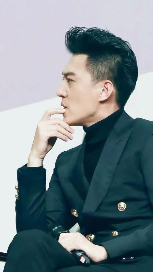 明星对话靳东,揭秘演艺圈幕后故事