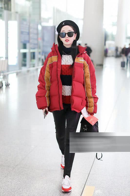 明星爱穿的羽绒服,明星们的冬季保暖秘籍