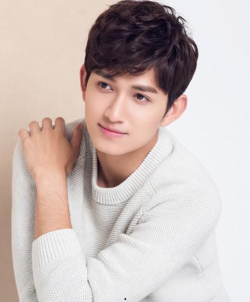 马可算几线明星,揭秘一线明星背后的奋斗历程